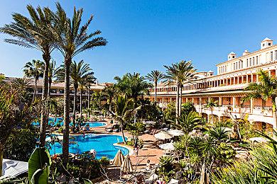 《宿命残响》DLC明年Q2发布 本体获特别好评